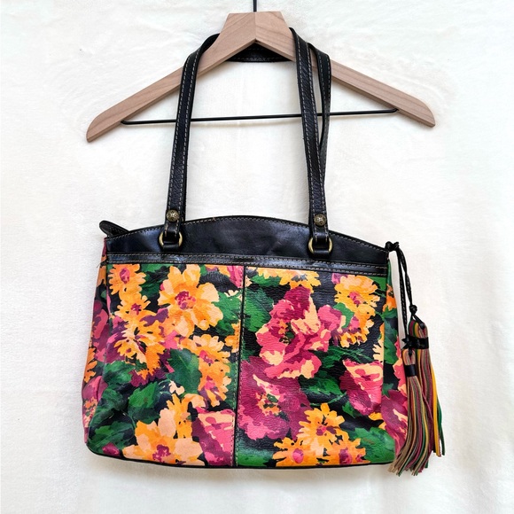 Patricia Nash Handbags - Patricia Nash Summer Evening Bloom Tasseled Handbag